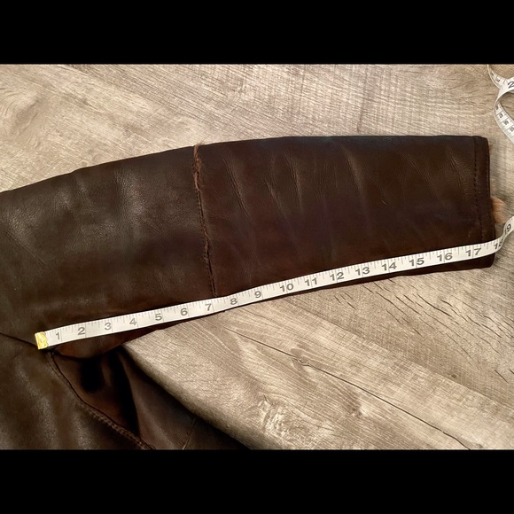 NIVOLA Shearling Fur Coat - Picture 10 of 13